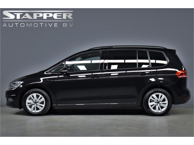 Volkswagen Touran 1.5 TSI 150pk Automaat Comfortline Business 7-Pers 1e Eig. Dealer OH Pano Camera Keyless Virtual Navi Led Pdc
