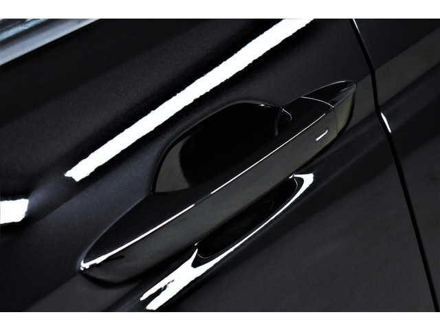 Volkswagen Touran 1.5 TSI 150pk Automaat Comfortline Business 7-Pers 1e Eig. Dealer OH Pano Camera Keyless Virtual Navi Led Pdc