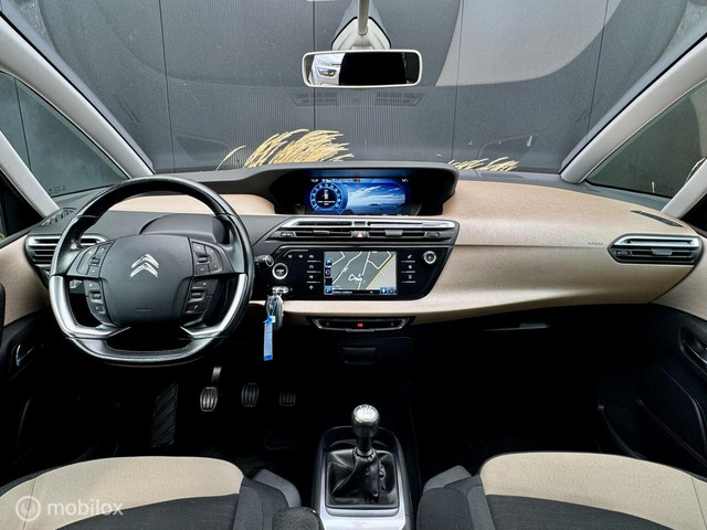 Citroen C4 Picasso 130pk Intensive I Navi I Trekhaak I