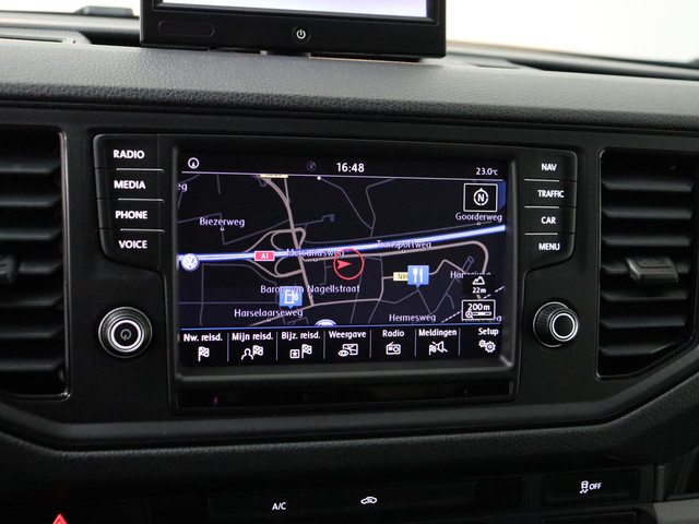 Volkswagen Crafter 2.0TDI 177PK Bakwagen+Laadklep | Dubbellucht | 3500Kg Trekhaak | Navigatie | Camera | Zijdeur