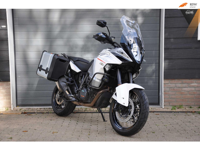 ktm-1290-super-adventure-zeer-netjes-en-compleet-