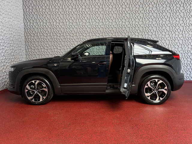 Mazda MX-30 E-SKYACTIV R-EV PHEV 170PK ELEK.STOEL H.U.D CAMERA LED PLUG IN HYBRID