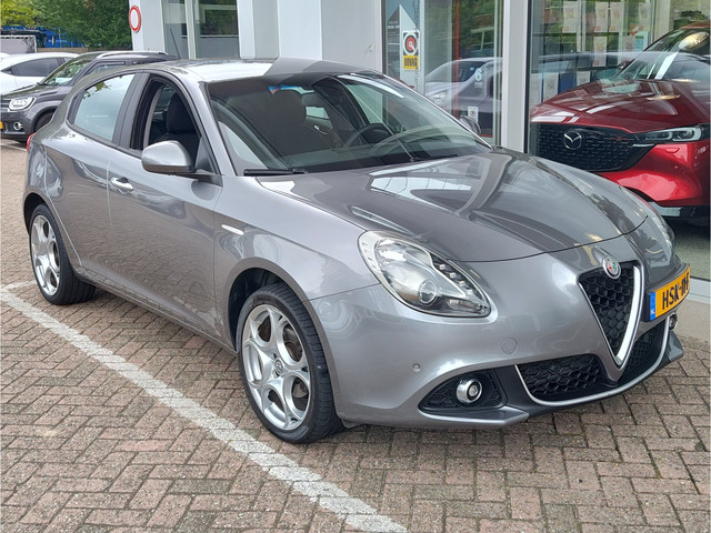 alfa-romeo-giulietta-1.4-turbo-super-nw.-distributieriem----reeds-rijklaar----navi---cruise
