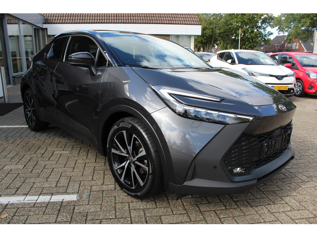 toyota-c-hr-1.8-hybrid-140-first-edition-bi-tone-lak-stoel-wisserstuurverw.-led-dodehoek-detectie-lm-velgen-ad-cruise-park.sensoren-navi