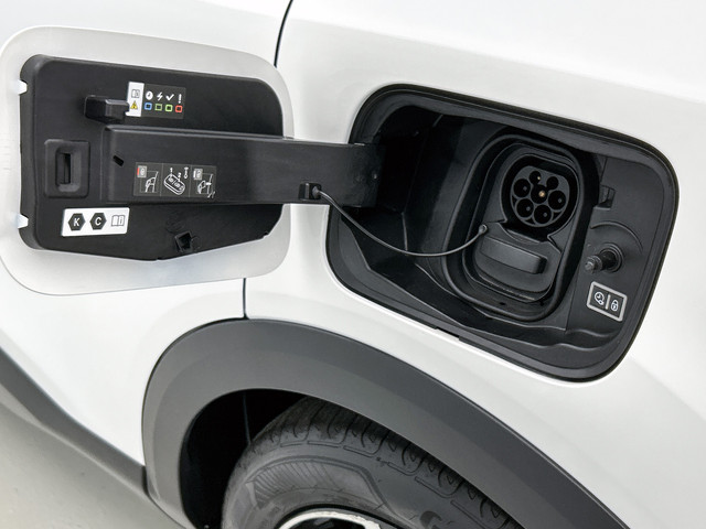 Citroen ë-C4 Shine 50 kWh | Rijklaar | 3 fase | Panorama dak | Leer |