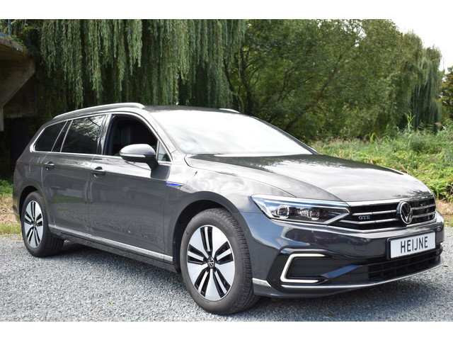 volkswagen-passat-variant-gte-218pk-dsg-hybrid-gte-business-leder-camera-trekhaak-iq-light