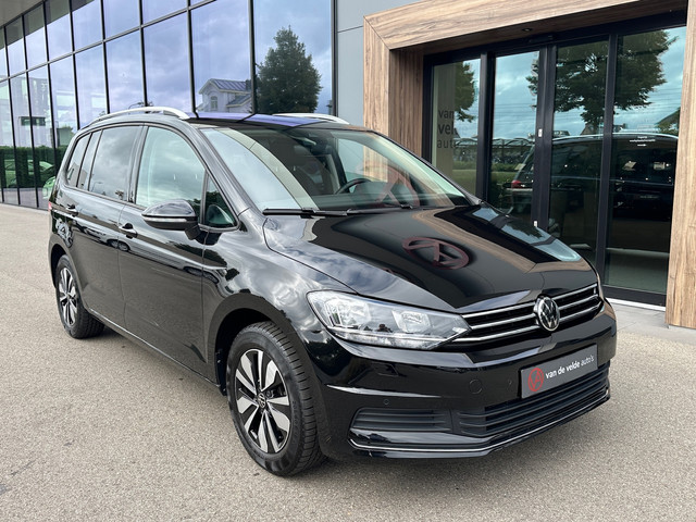 volkswagen-touran-1.5-tsi-comfortline-7-persoons---keyless---navi---camera---dode-hoek---rijklaar-incl.-garantie