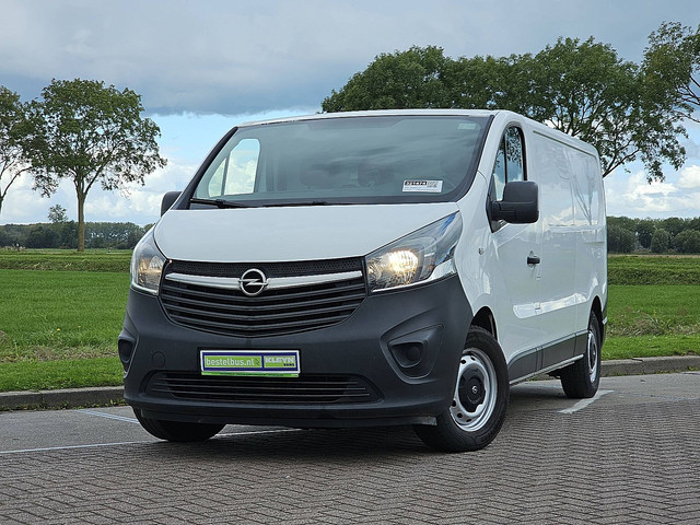 opel-vivaro-1.6-l2h1-navi-airco