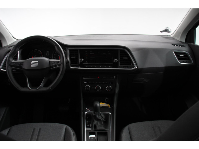 Seat Ateca 1.5 TSI DSG Style Nieuw type Demo! | Climate Control Parkeer sensoren Cruise control DAB Led Lichtmetalen Velgen
