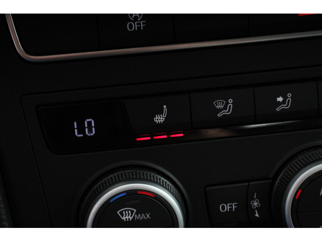 Seat Ateca 1.5 TSI DSG Style Nieuw type Demo! | Climate Control Parkeer sensoren Cruise control DAB Led Lichtmetalen Velgen