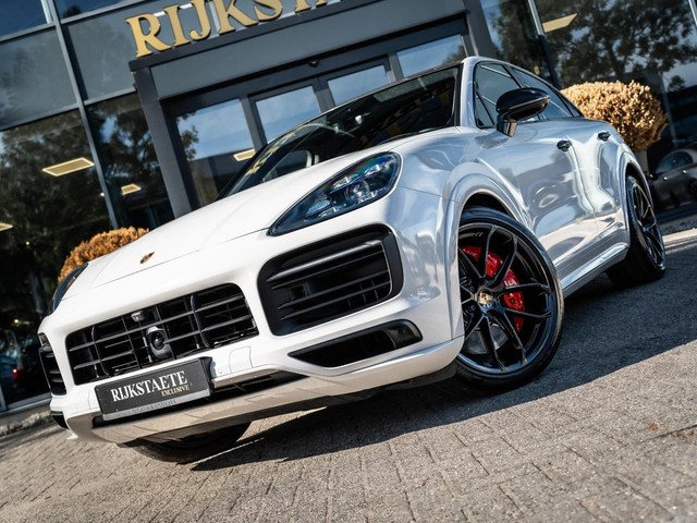 porsche-cayenne-coupe-3.0-e-hybrid-burmester-carbon-chrono