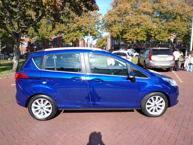 ford-b-max-1.0-ecoboost-titanium-camera-navi-tel-cruisecont-trekhaak.....