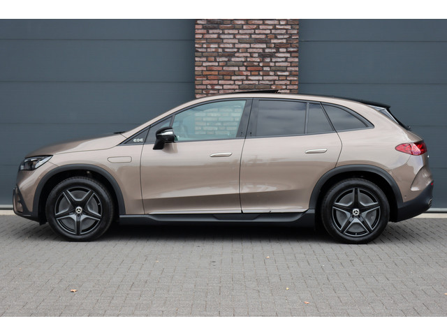 mercedes-benz-eqe-suv-300-amg-line-91-kwh---ex-btw.--59.500-----distronic----memory---panoramadak---digital-light---verwarmd-stuurwiel---burmeste