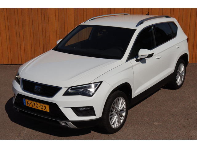 Seat Ateca 1.5 TSI Xcellence Business Intense org. NL trekhaak camera's el.klep