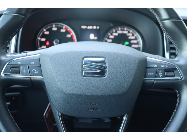 Seat Ateca 1.5 TSI Xcellence Business Intense org. NL trekhaak camera's el.klep