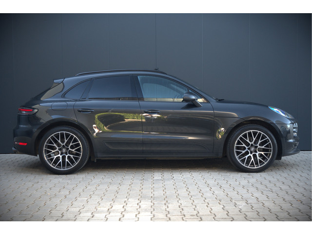 porsche-macan-2.0---panoramadak---bose---luchtvering---pasm---memory-seats---camera---leder-dashboard---stuurverwarming---stoelverwarming---el
