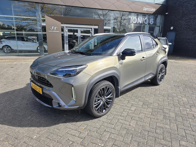 toyota-yaris-cross-1.5-hybrid-adventure-trekhaak-1e-eig