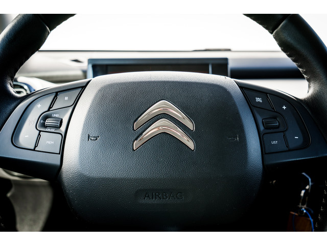 Citroen C4 Cactus 1.2 111 PK PureTech Feel RIJKLAAR INCL:GARANTIE | Navigatie | Cruise Control | 17'' LMV | Trekhaak |