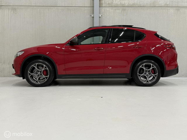 alfa-romeo-stelvio-2.0-t-awd-b-tech-panodak-leer-navi-carplay-camera-trekhaak