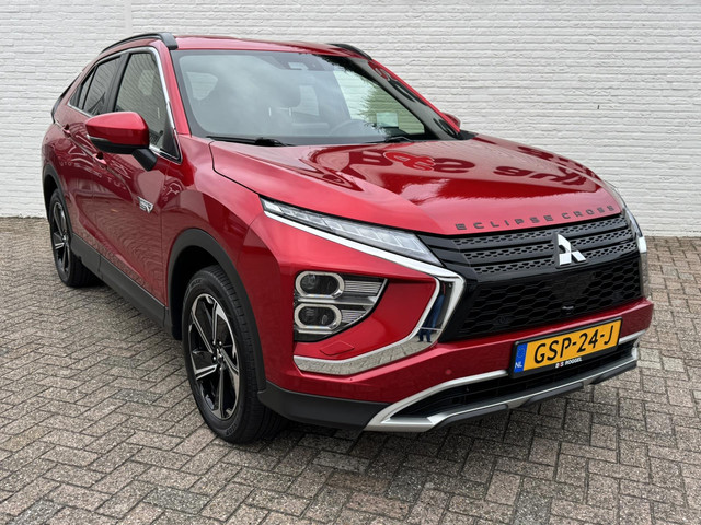 mitsubishi-eclipse-cross-2.4-phev-intense--cruise-control-climate-control-navigatie-apple-android-parkeersensoren-plus-camera