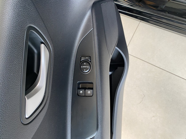 Kia Rio 1.0 TGDI DynamicLine,Navigatie,Achteruitrijcamera,Bluetooth met Spraakbediening,Airco,Cruisecontrol,15Inch Lmv