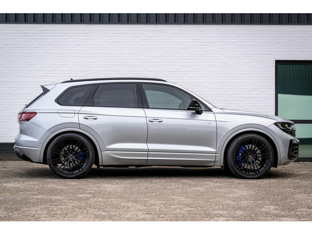 volkswagen-touareg-3.0-tsi-ehybrid-r-4m-nightvision-dynaudio-trekhaak