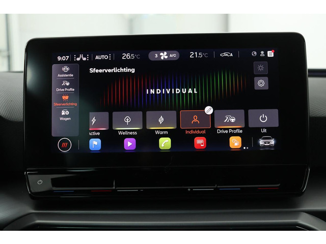 Seat Leon 1.5 eTSI FR Launch Edition | Carplay | Stoel & stuurverwarming | Camera | Adaptive cruise | Navigatie | Keyless | Full LED | Spo