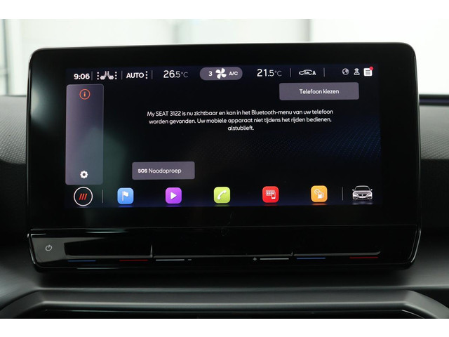 Seat Leon 1.5 eTSI FR Launch Edition | Carplay | Stoel & stuurverwarming | Camera | Adaptive cruise | Navigatie | Keyless | Full LED | Spo