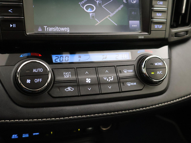 Toyota RAV4 2.5 HYBRID AUT. BLACK EDITION + SCHUIFDAK | LEDER | CAMERA | ADAPTIVE CRUISE | STOELVERW. | 18 INCH