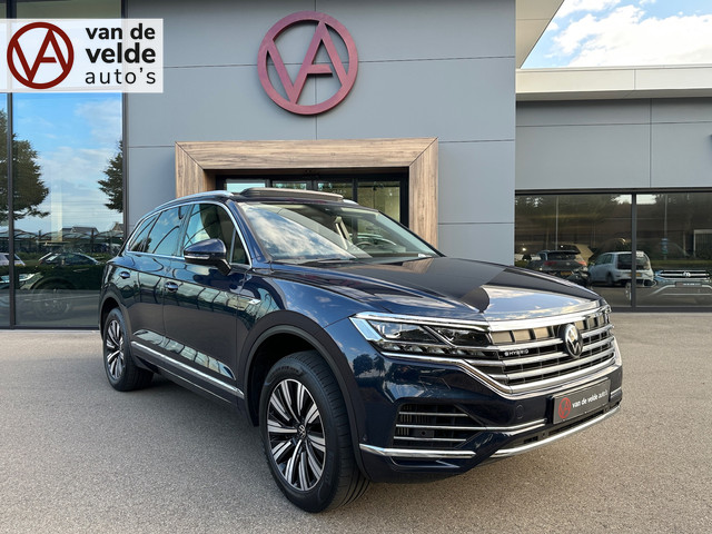 volkswagen-touareg-3.0-tsi-ehybrid-4motion-elegance---panoramadak---head-up---leder---rijklaar-incl.-garantie