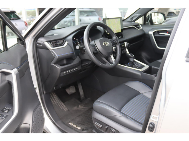 Toyota RAV4 2.5 HYBRID 218PK AUTOMAAT STYLE BI-TONE Navi Carplay | JBL-Audio | 360 Camera | Stoel stuur voorruitverw.| Adapt.Cruise | 19 Inc
