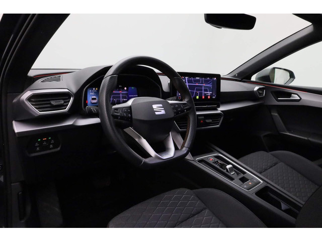 Seat Leon Sportstourer 1.5 eTSI 150 pk DSG FR Launch Edition | Stuur- stoelverwarming | Achteruitrijcamera | Navigatie | Adaptive Cruise