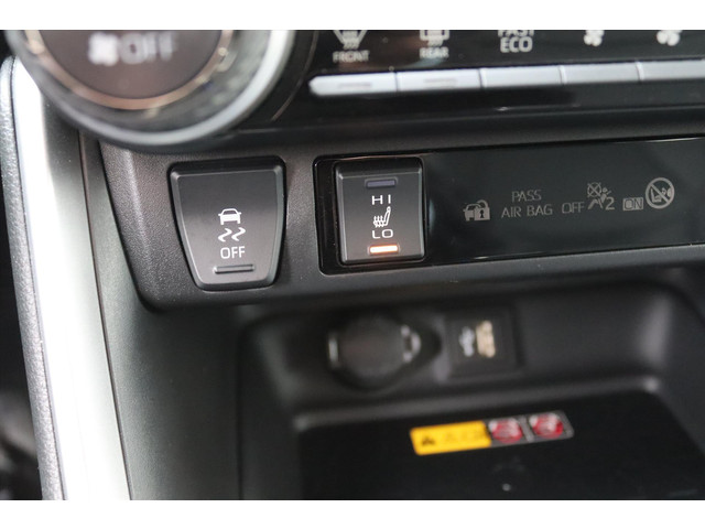 Toyota RAV4 2.5 HYBRID 218PK AUTOMAAT DYNAMIC Navi Carplay | Led | Dab | Camera | Stoel stuur voorruitverw.| Adapt.Cruise | 18 Inch Lm |