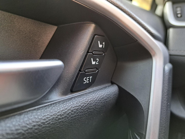 Toyota RAV4 2.5 Hybrid AWD Executive PANORAMISCH SCHUIF- KANTELDAK LEER 360-CAMERA STOELGEHEUGEN
