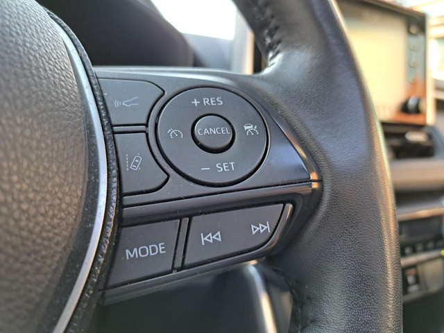 Toyota RAV4 2.5 Hybrid AWD Executive PANORAMISCH SCHUIF- KANTELDAK LEER 360-CAMERA STOELGEHEUGEN