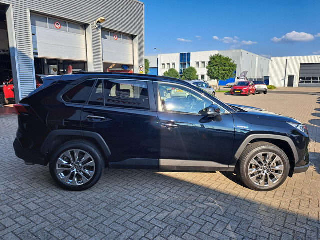 Toyota RAV4 2.5 Hybrid AWD Executive STOELVERWARMING EN VENTILATIE VOOR 360-CAMERA