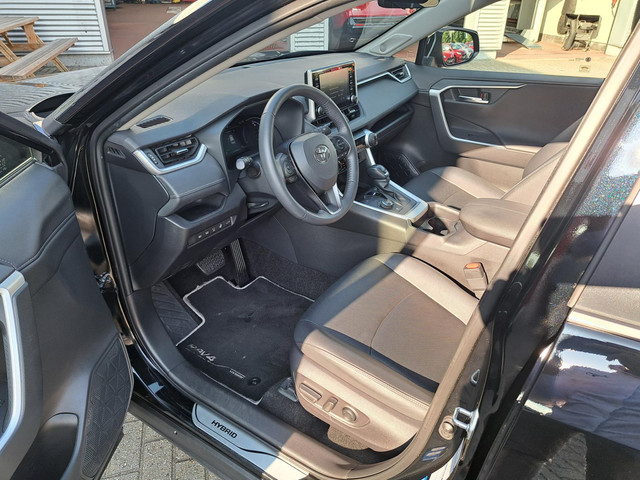 Toyota RAV4 2.5 Hybrid AWD Executive STOELVERWARMING EN VENTILATIE VOOR 360-CAMERA