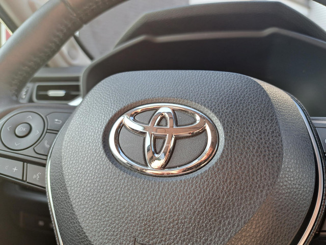 Toyota RAV4 2.5 Hybrid AWD Executive STOELVERWARMING EN VENTILATIE VOOR 360-CAMERA