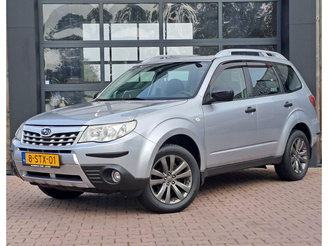 subaru-forester-2.0-x-intro-150pk-awd-automaat---pano---airco---trekhaak---navi---stoelverwarming--