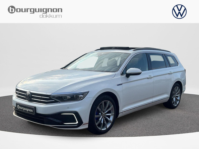 volkswagen-passat-variant-1.4-tsi-phev-gte-business---trekhaak---lederen-bekleding---pano--