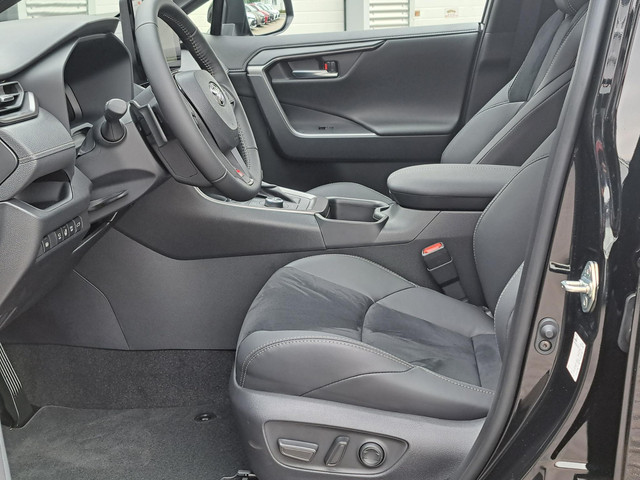 Toyota RAV4 2.5 Plug-in Hybrid AWD GR SPORT PANORAMISCH SCHUIF- KANTELDAK HEAD UP BLIND SPOT
