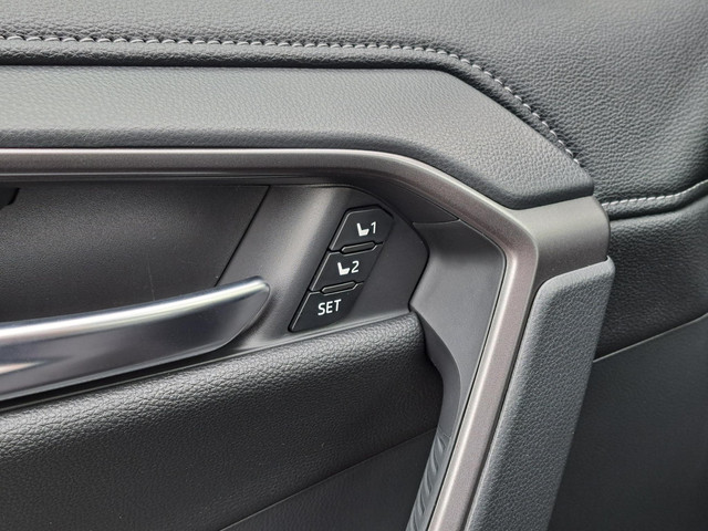 Toyota RAV4 2.5 Plug-in Hybrid AWD GR SPORT PANORAMISCH SCHUIF- KANTELDAK HEAD UP BLIND SPOT