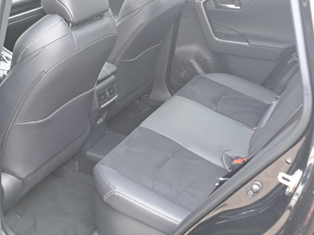 Toyota RAV4 2.5 Plug-in Hybrid AWD GR SPORT PANORAMISCH SCHUIF- KANTELDAK HEAD UP BLIND SPOT