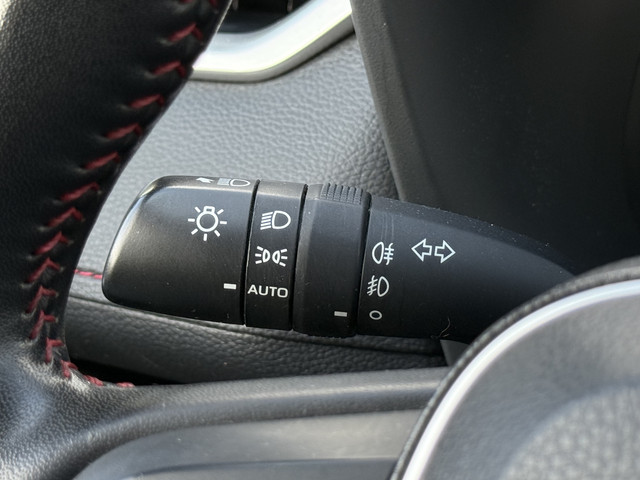 Toyota RAV4 2.5 Plug-in Hybrid AWD Bi-Tone Plus | Trekhaak | Memory | CarPlay | ACC | Camera | 19 inch