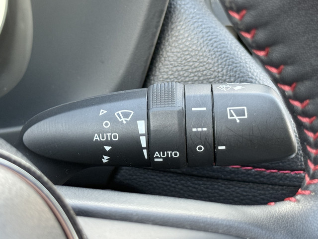 Toyota RAV4 2.5 Plug-in Hybrid AWD Bi-Tone Plus | Trekhaak | Memory | CarPlay | ACC | Camera | 19 inch