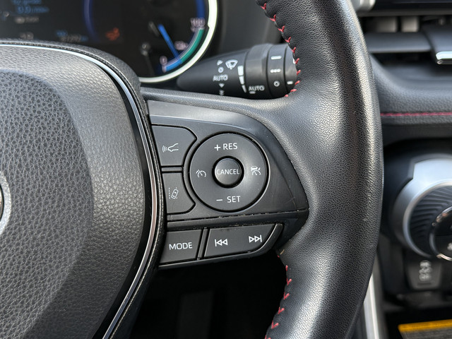 Toyota RAV4 2.5 Plug-in Hybrid AWD Bi-Tone Plus | Trekhaak | Memory | CarPlay | ACC | Camera | 19 inch