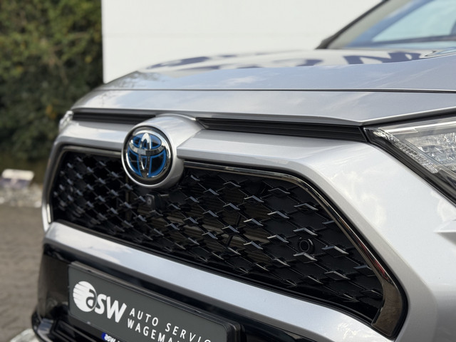 Toyota RAV4 2.5 Plug-in Hybrid AWD Bi-Tone Plus | Trekhaak | Memory | CarPlay | ACC | Camera | 19 inch