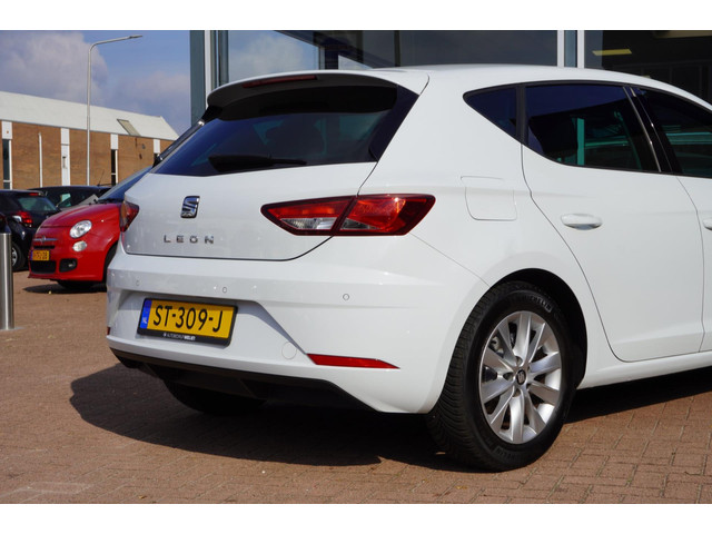 Seat Leon 1.0 EcoTSI Style Business Intense | Airco | Elek.pakket | vol opties | LM velgen | 2018 | PDC | Inruil mogelijk