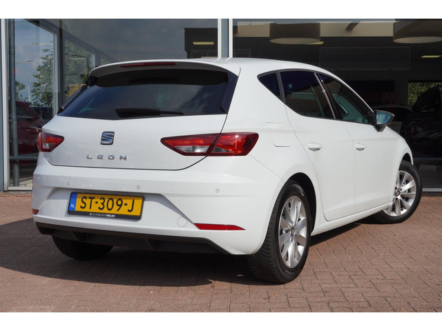 Seat Leon 1.0 EcoTSI Style Business Intense | Airco | Elek.pakket | vol opties | LM velgen | 2018 | PDC | Inruil mogelijk