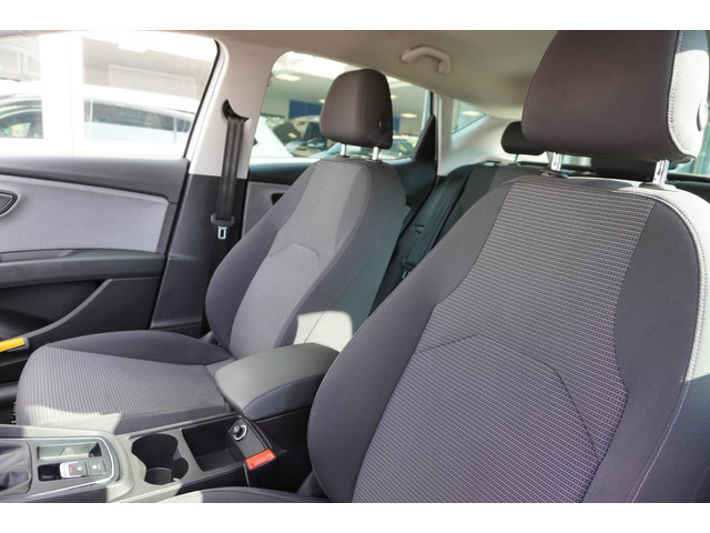 Seat Leon 1.0 EcoTSI Style Business Intense | Airco | Elek.pakket | vol opties | LM velgen | 2018 | PDC | Inruil mogelijk
